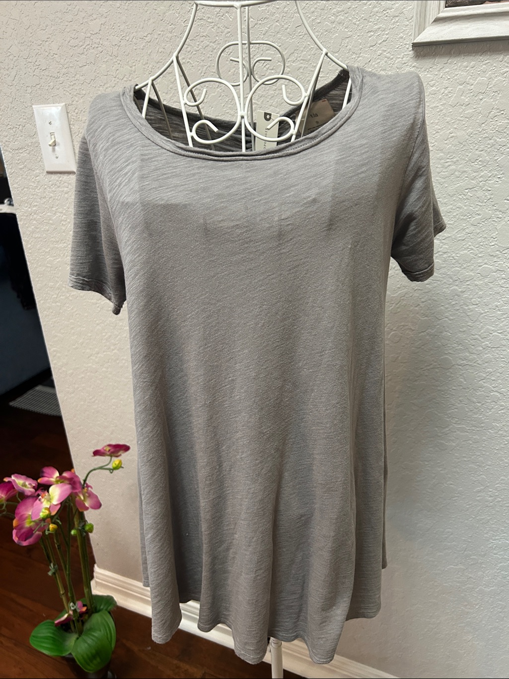 Simple Gray Short Sleeve Swing Tunic By Antropolgie Nwt